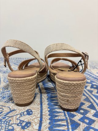 Sandalias cuña esparto beige y rosa