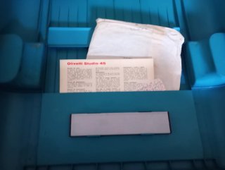 Máquina de escribir Olivetti Studio 45