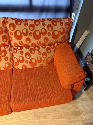 Sofá amplio 2 plazas naranja