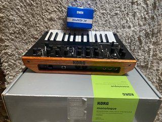 Sintetizador Korg Monologue Analógico