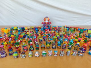 Colección Super Things Exclusiva (267 piezas)