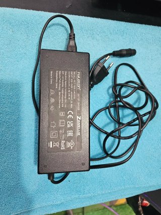 Cargador Hyleton HLT-1801-5462000
