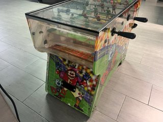 Futbolín Saltarinas con Monedero