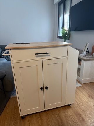Carrito de cocina blanco con ruedas