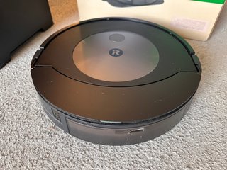 Robot Roomba j9+ Aspirador y Friegasuelos