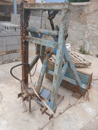 Pala trasera para tractor