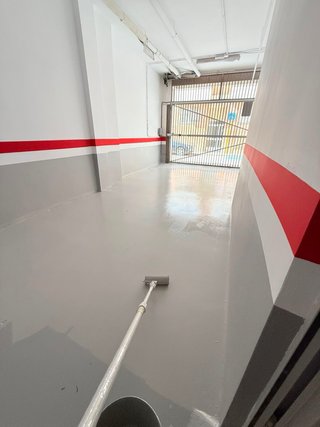 Servicio de pintura y restauración de garajes