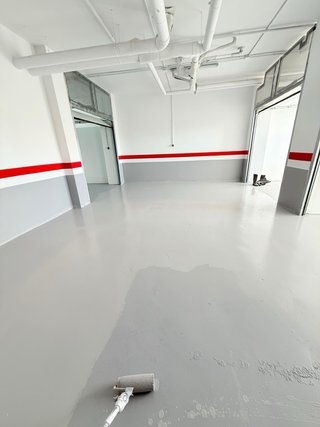 Servicio de pintura y restauración de garajes