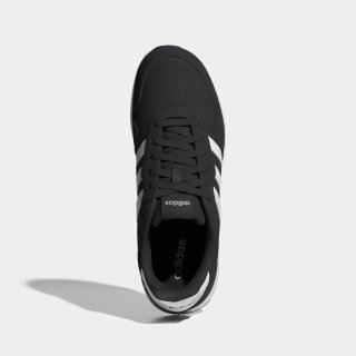 Zapatillas Adidas Negras y Blancas