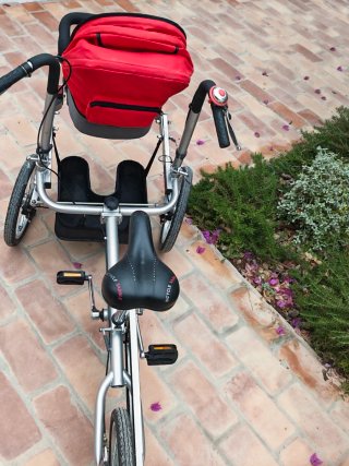Esta es una Taga Bike, un diseño híbrido multifunc