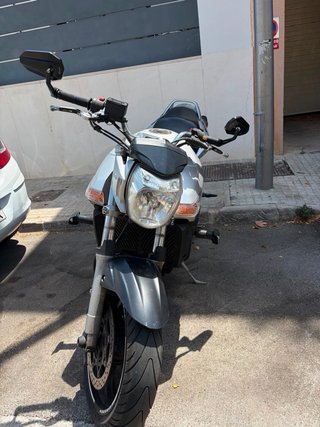 Suzuki GSR 600 Naked