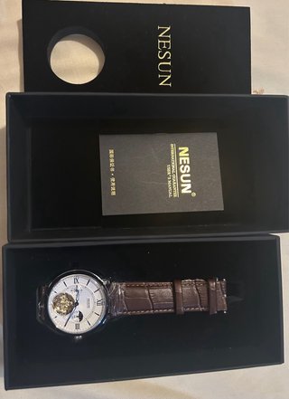 Reloj Nesun Automático Marrón y Blanco