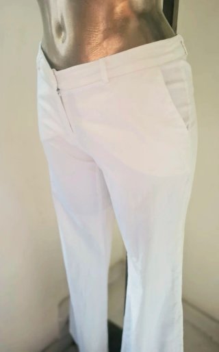 Pantaloni bianchi tg. M nuovi