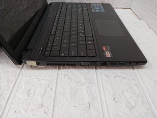 Computer portatile ASUS R503U-RH21 (1827)
