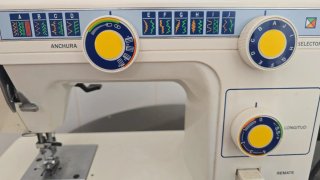 Máquina de coser Alfa 393