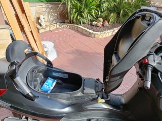 Piaggio Xevo 125 Negra