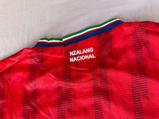 Camiseta Macron Nzalang Nacional G.E. 🇬🇶