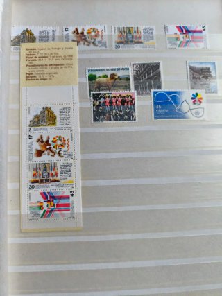 Colección sellos España 1980-1983