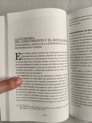 Libro La economía del conocimiento y el socialismo
