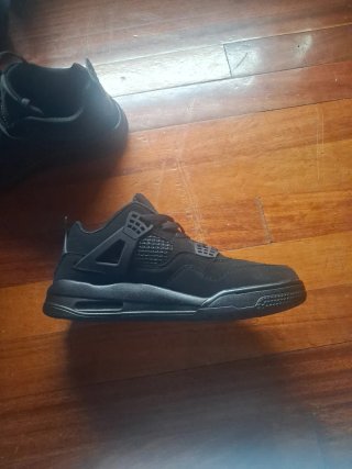 Jordan 4 Black Cat "negociable"