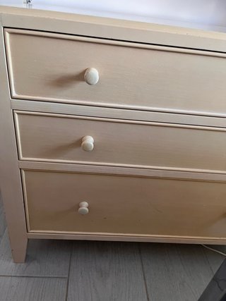 Cómoda 3 cajones madera beige