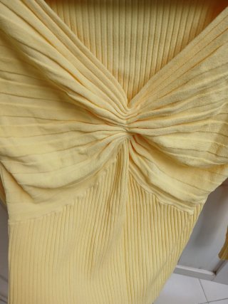 Jersey amarillo canalé viscosa y licra