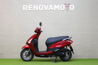 Yamaha D'elight 125 Scooter Rojo