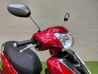 Yamaha D'elight 125 Scooter Rojo