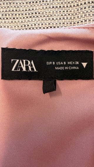 Vestido Zara rosa