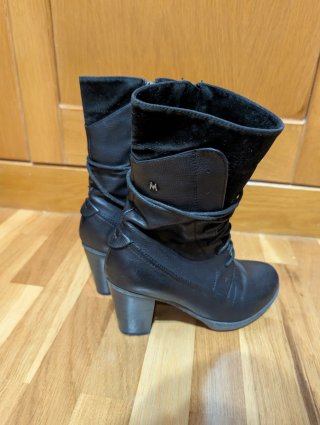 Botín negro cómodo talla 36