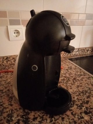 Cafetera Nescafé Dolce Gusto Negra