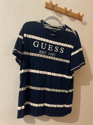 Camiseta Guess Rayas Azul y Blanca