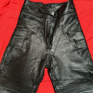 Pantalón de cuero para moto