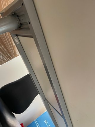 Mesa de estudio o trabajo blanca