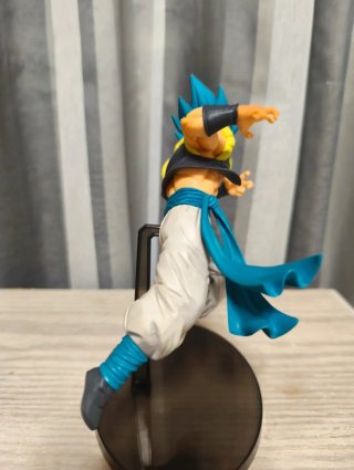 Figura Gogeta SSJ Blue Banpresto
