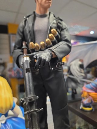 Sideshow Terminator T800 Action Figure