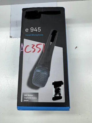 Micrófono Negro con Accesorios
