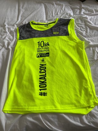 Camisetas técnicas running escucho ofertas