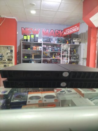 PS4 Slim 500GB Nera Senza Cavi