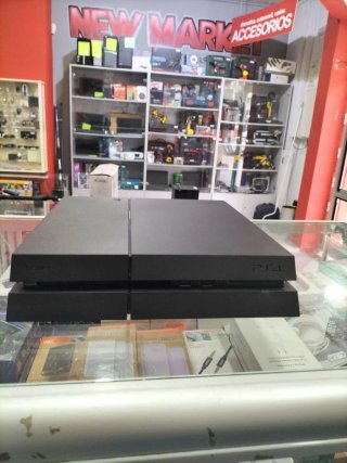 PS4 Slim 500GB Nera Senza Cavi