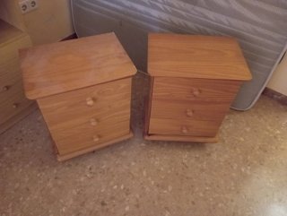 Mesitas de noche de madera