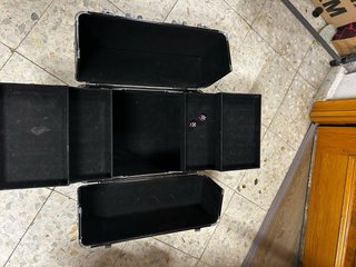 Estuche Negro Juegos de Mesa