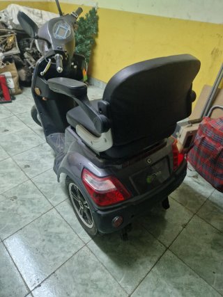 Scooter movilidad eléctrico 3 ruedas