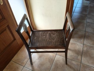 Panca in legno scuro