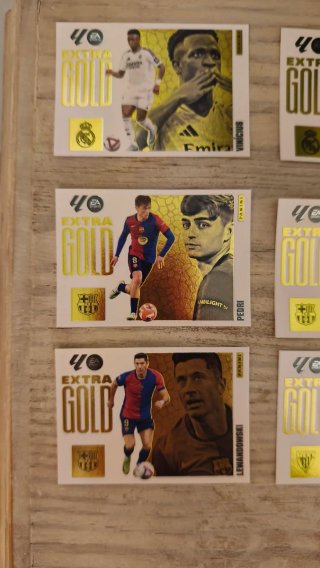 Lote 10 cromos Extra Gold 25/26