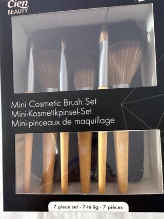 Set 7 brochas maquillaje Cien Mini