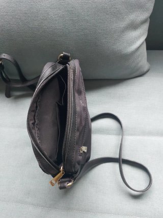 Bolso negro tela 4 cremalleras 2 bolsillos