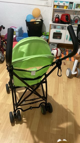 Silla de paseo ligera plegable