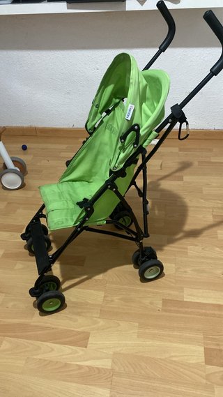 Silla de paseo ligera plegable