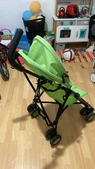 Silla de paseo ligera plegable